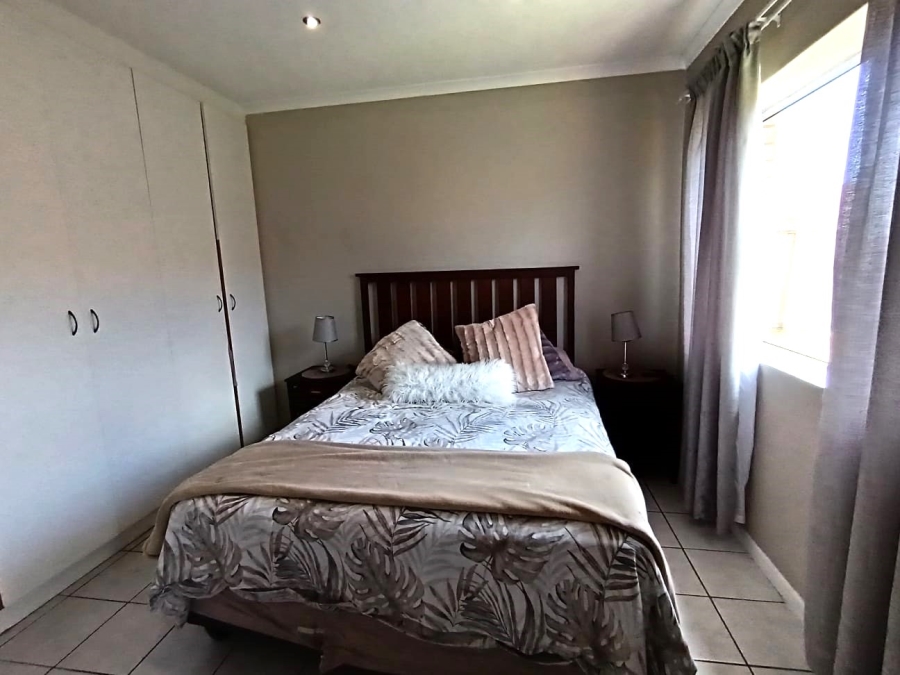 2 Bedroom Property for Sale in Parsonsvlei Eastern Cape